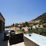 Nobile Boutique 3*