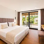 Hotel Nobile Boutique Agios Gordios (Corfu)