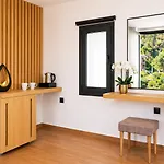 Nobile Boutique 3* Άγιος Γόρδιος